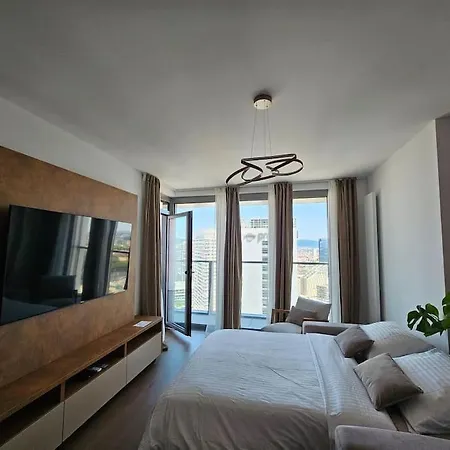 Eurovea Tower - Luxury In Heaven Братислава