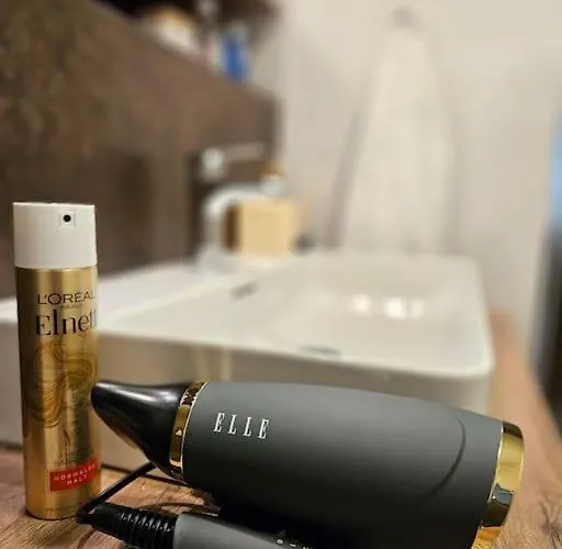 Eurovea Tower - Luxury In Heaven * ブラチスラヴァ