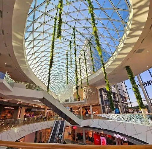 アパート Eurovea Tower - Luxury In Heaven ブラチスラヴァ