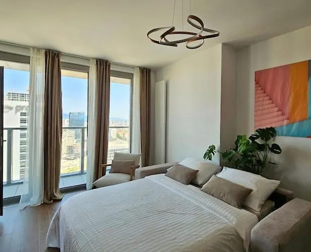 Eurovea Tower - Luxury In Heaven ブラチスラヴァ